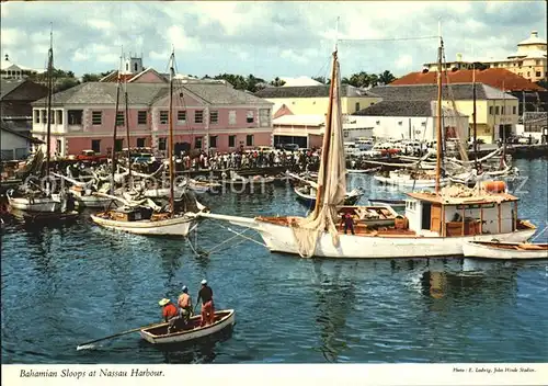 Nassau Bahamas Bahamian Sloops at Harbour Hafen