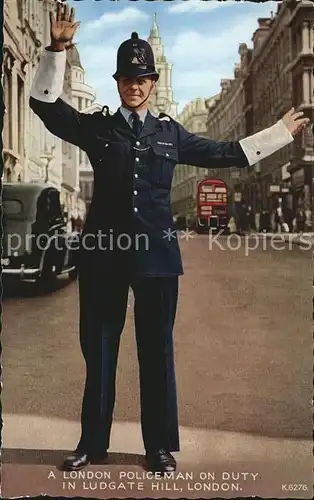 London Policeman Duty in Ludgate Hill Kat. City of London