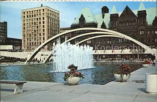 Toronto Canada Popular Reflecting Pool and Fountain Nathan Phillips Square City Hall Kat. Ontario