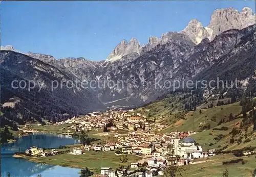Cadore Panorama mit Drei Zinnen und Zwoelf Zinne Kat. Italien