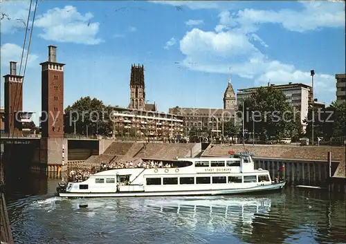 Duisburg Ruhr Schwanenbruecke Hafenrundfahrt mit MS Stadt Duisburg Kat. Duisburg