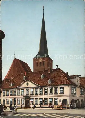 Uelzen Lueneburger Heide Rathaus und Sankt Marien Kirche  Kat. Uelzen