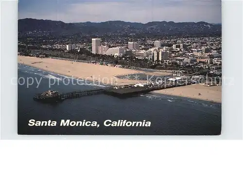 Santa Monica Pier and Downtown skyline aerial view Kat. Santa Monica