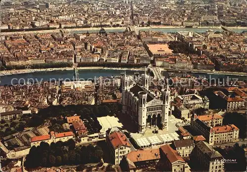 Lyon France Notre Dame de Fourviere Place Bellecour vue aerienne Kat. Lyon