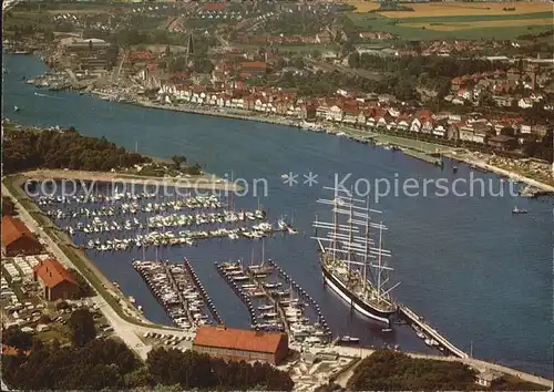 Travemuende Ostseebad Yachthafen Fliegeraufnahme Kat. Luebeck