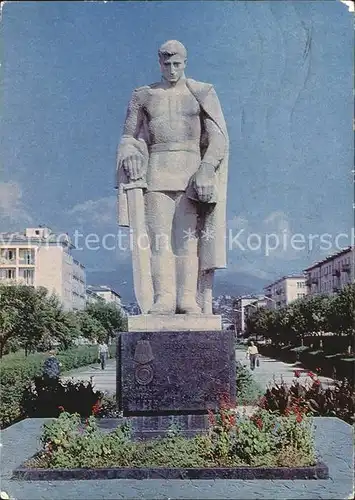 Suchumi Denkmal  Kat. Georgien