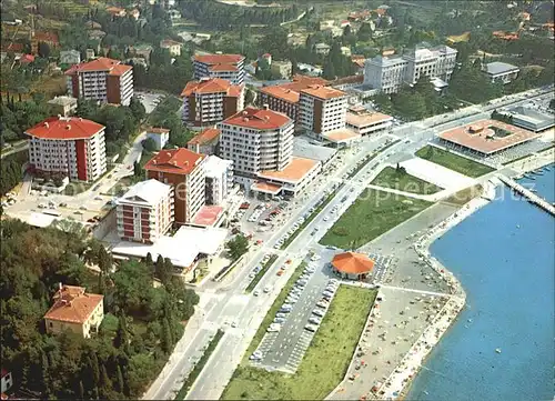 Portoroz Hotelanlagen an der Kueste Fliegeraufnahme Kat. Slowenien
