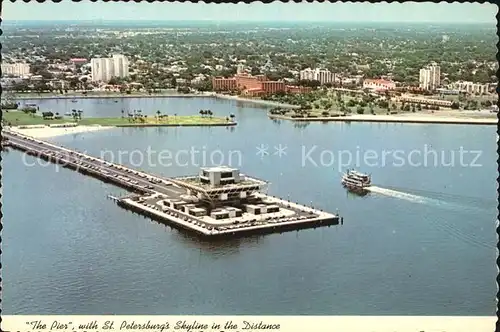 St Petersburg Florida The Pier with Skyline in the distance aerial view Kat. 