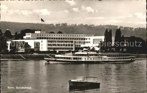 Bonn Rhein Bundeshaus mit Personenschiff Rheinland Kat. Bonn