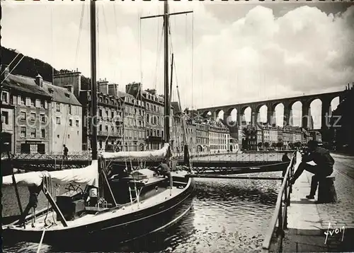 Morlaix Hafenbecken mit Segelboot Kat. Morlaix