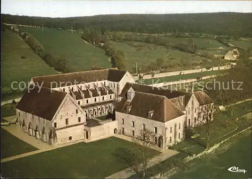 Bruere Allichamps Vue aerienne Abbaye de Noirlac Kat. Bruere Allichamps