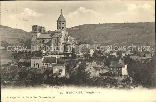 Saint Nectaire Puy de Dome Vue generale Eglise Kat. Saint Nectaire