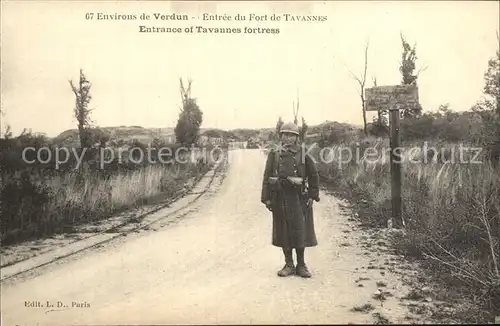 Verdun Meuse Entree du Fort de Tavannes Soldat Kat. Verdun