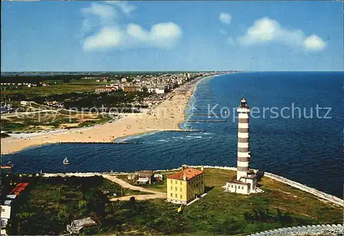 Lido di Jesolo Fliegeraufnahme mit Leuchtturm und Strand Kat. Italien