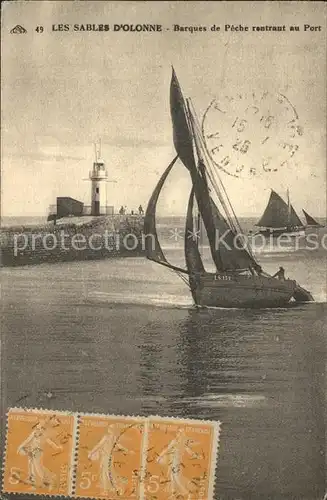 Les Sables d Olonne Barques de Peche rentrant au Port Kat. Les Sables d Olonne