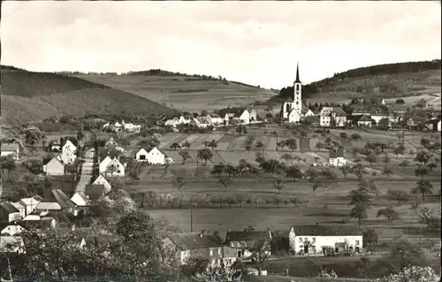 Eberhardsklausen Wallfahrtskirche x / Klausen Eifel /Bernkastel-Wittlich LKR