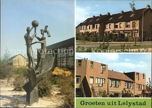 Lelystad Skulptur und Wohnhaeuser Kat. Lelystad