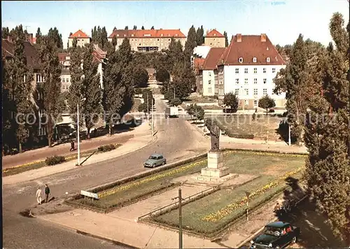 Gorzow Wielkopolski Fragment miasta pomnik Adama Mickiewicza Kat. Gorzow Wielkopolski