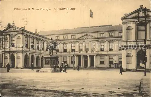 s Gravenhage Paleis van H. M. de Koningin Monument Palast