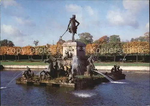 Peterhof St Petersburg Neptune Fountain 