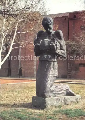 Tiflis Tiblissi Statue Niko Pirosmani