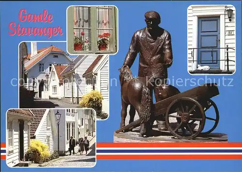 Stavanger Gamle Stavanger Haeuserpartie Altstadt Denkmal Statue Kat. Stavanger