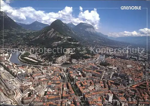 Grenoble Vue generale aerienne Isere Bastille Kat. Grenoble