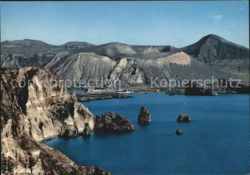 Lipari Isole Eolie I Faraglioni e Vulcano Kueste Vulkan Kat. Italien