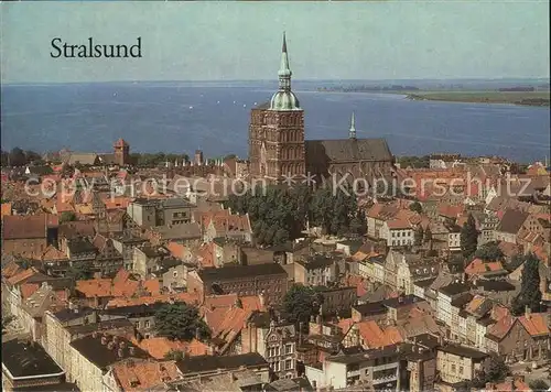 Stralsund Mecklenburg Vorpommern Altstadt mit Kirche Blick zur Ostsee Kat. Stralsund