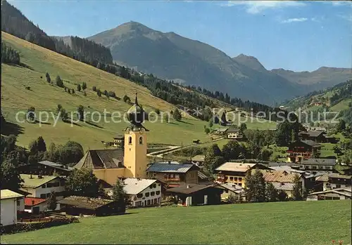 Saalbach Hinterglemm mit Zwoelferkogel  Kat. Saalbach Hinterglemm