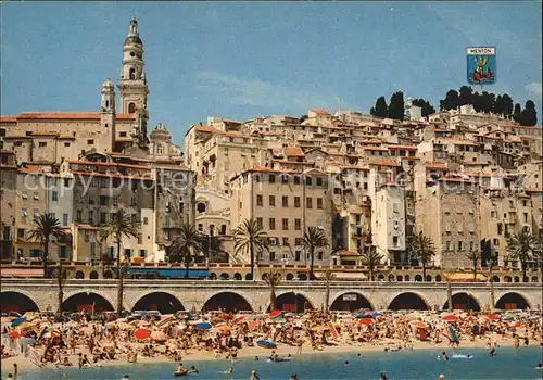 Menton Alpes Maritimes La plage et la vieille ville Kat. Menton