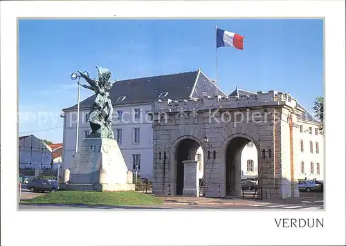 Verdun Meuse Porte Saint Paul Monument Denkmal Flagge Kat. Verdun
