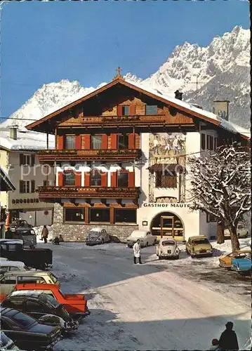 St Johann Tirol Hauptplatz mit Wilden Kaiser Kat. St. Johann in Tirol