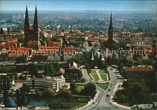 Luebeck Luftaufnahme  Sankt Maienkirche Holstentor Sankt Petri Kat. Luebeck