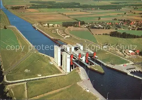 Scharnebeck Lueneburg Schiffshebewerk Luftaufnahme Kat. Scharnebeck