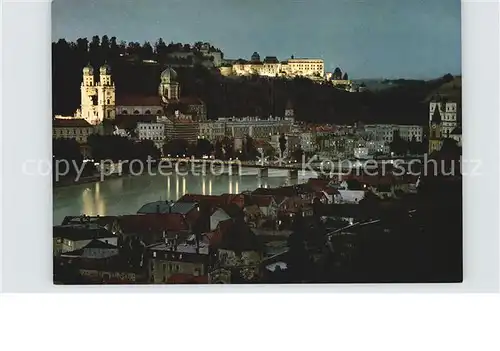 Passau Dreifluessestadt am Zusammenfluss von Donau Inn Ilz Dom Oberhaus Nachtaufnahme Bucari Karte 395 Kat. Passau