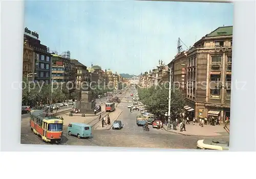 Praha Prahy Prague Vaclavske namesti Wenzelsplatz Denkmal Reiterstandbild Strassenbahn Kat. Praha