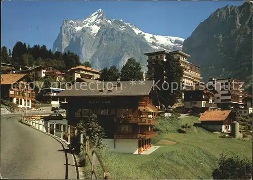 Grindelwald Dorfpartie mit Wetterhorn Kat. Grindelwald