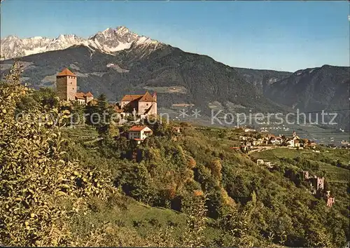 Dorf Tirol Panorama mit Schloss Alpen Kat. Tirolo