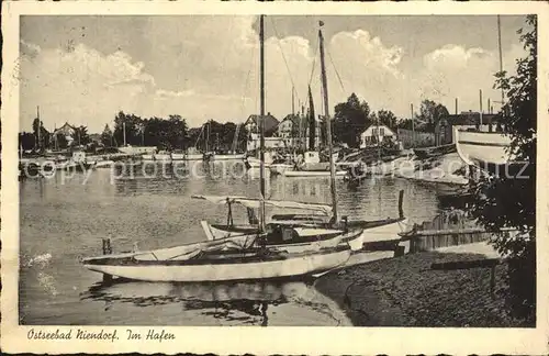 Niendorf Ostseebad Partie im Hafen Segelboot Kat. Timmendorfer Strand