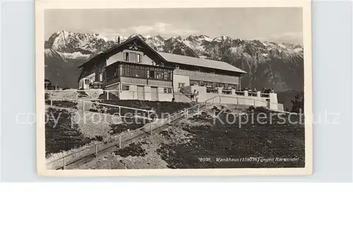 Garmisch Partenkirchen Wank Haus gegen Karwendel Kat. Garmisch Partenkirchen