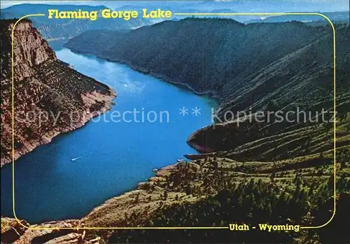 Utah US State Wyoming Fliegeraufnahme Flaming Gorge Lake
