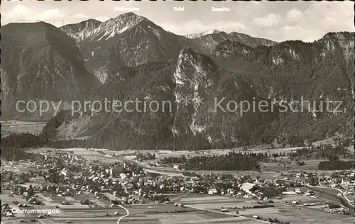 Oberammergau mit Notkarspitze Kofel und Zugspitze Kat. Oberammergau