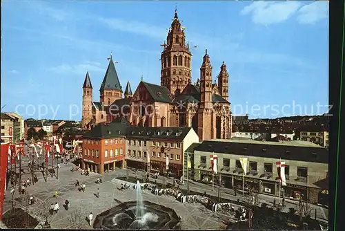 Mainz Rhein Marktplatz Brunnen Dom