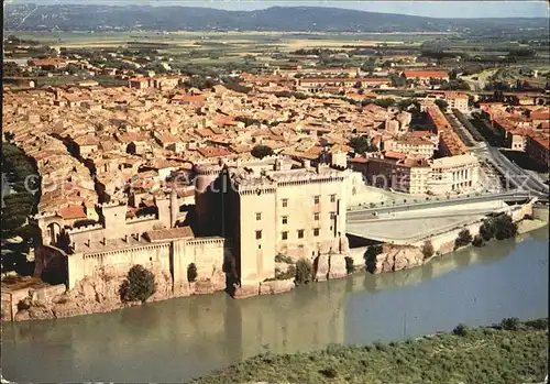 Tarascon Fliegeraufnahme avec Chateau du Roy Rene Kat. Tarascon