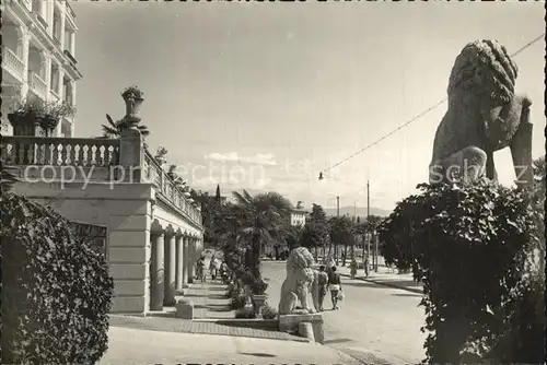 Opatija Istrien Setaliste Slatina Loewenskulptur