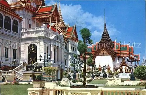 Bangkok Royal Grand Palace Chakri and Dusit Maha Prasadh Throne Halls Kat. Bangkok