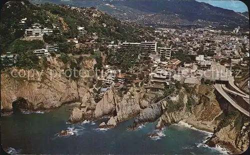 Acapulco Vista aerea de la rocosa zona de la Quebrada Kat. Acapulco