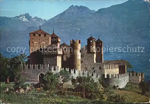 Valle d Aosta FEnis Castello
