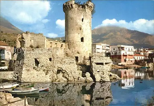 Formia Torre di Mola Turm Wasserspiegelung